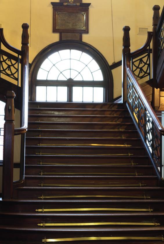 Отель Bulawayo Club Экстерьер фото